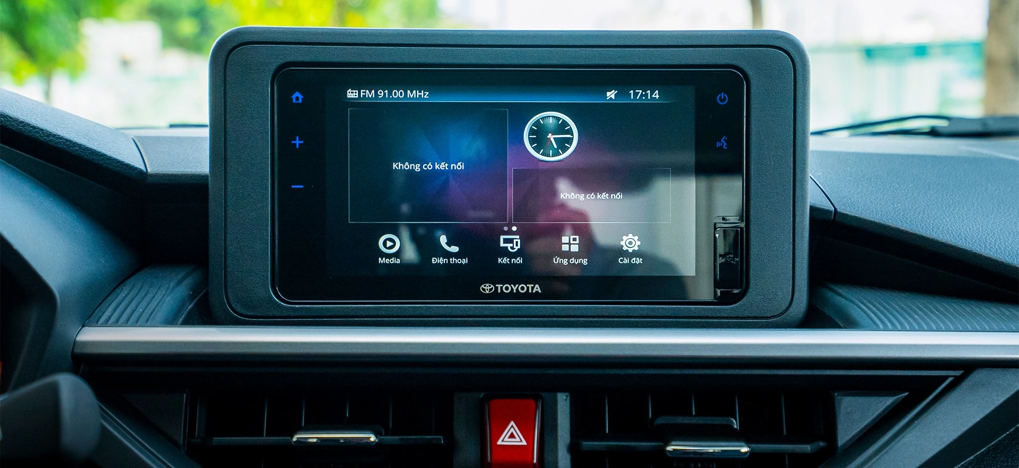 Toyota Wigo – Màn hình 7 inch đặt nổi